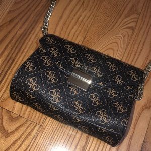Guess Crossbody Bag - Gently Used